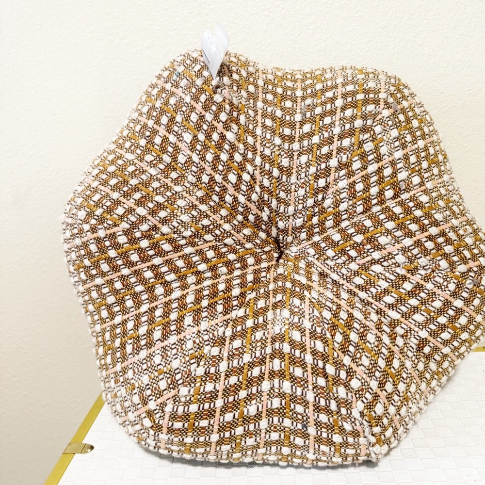 At Home Yarn Dyed Woven Pumpkin Shaped Boucle Tweed Throw Pillow NEW - Picture 9 of 15